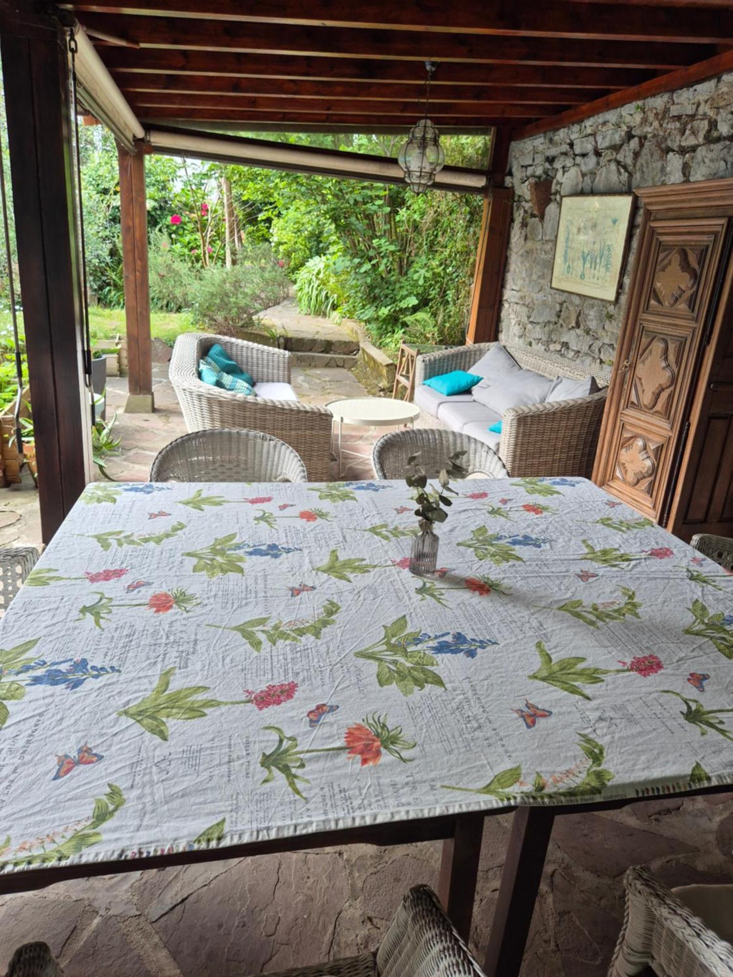 Apartment 55 M2, Sunny Garden & Pool In Villa 1905 อองดาเย ภายนอก รูปภาพ